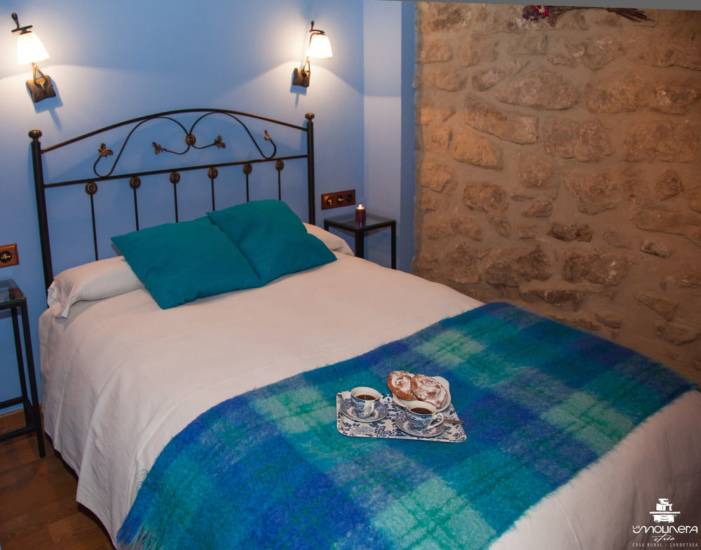 Casa Rural La Molinera Etxea Samaniego Esterno foto